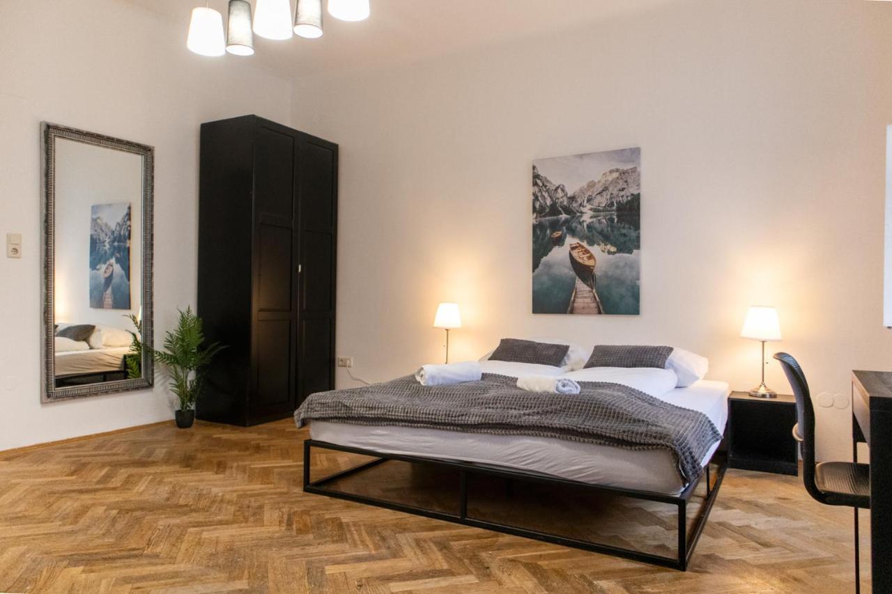 Spacious 2Br Apt.-Near Wiener Stadthalle Exterior photo