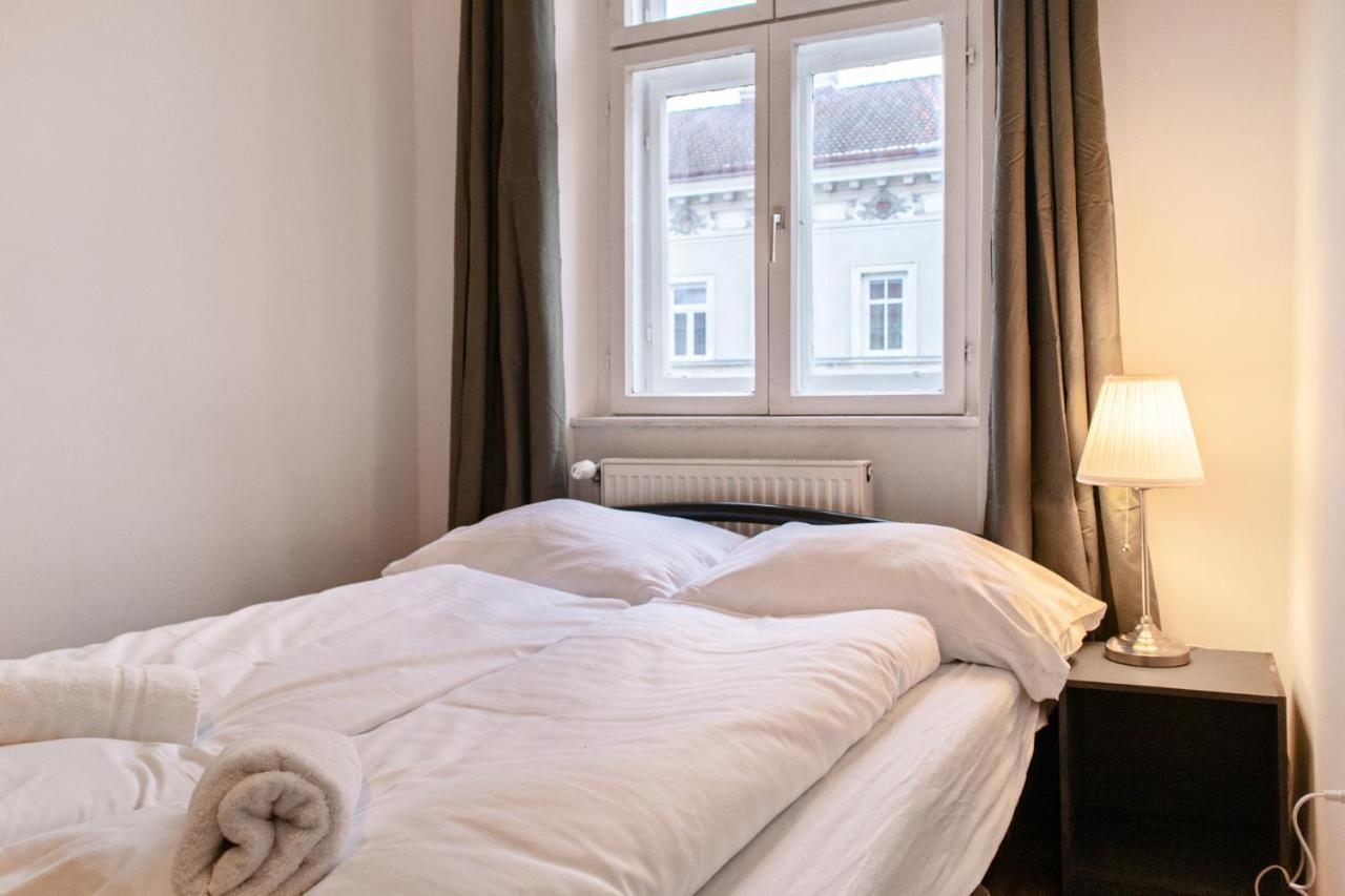 Spacious 2Br Apt.-Near Wiener Stadthalle Exterior photo